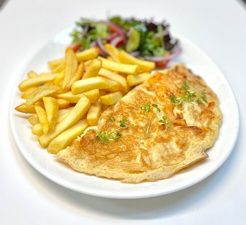 Chips & Omelette